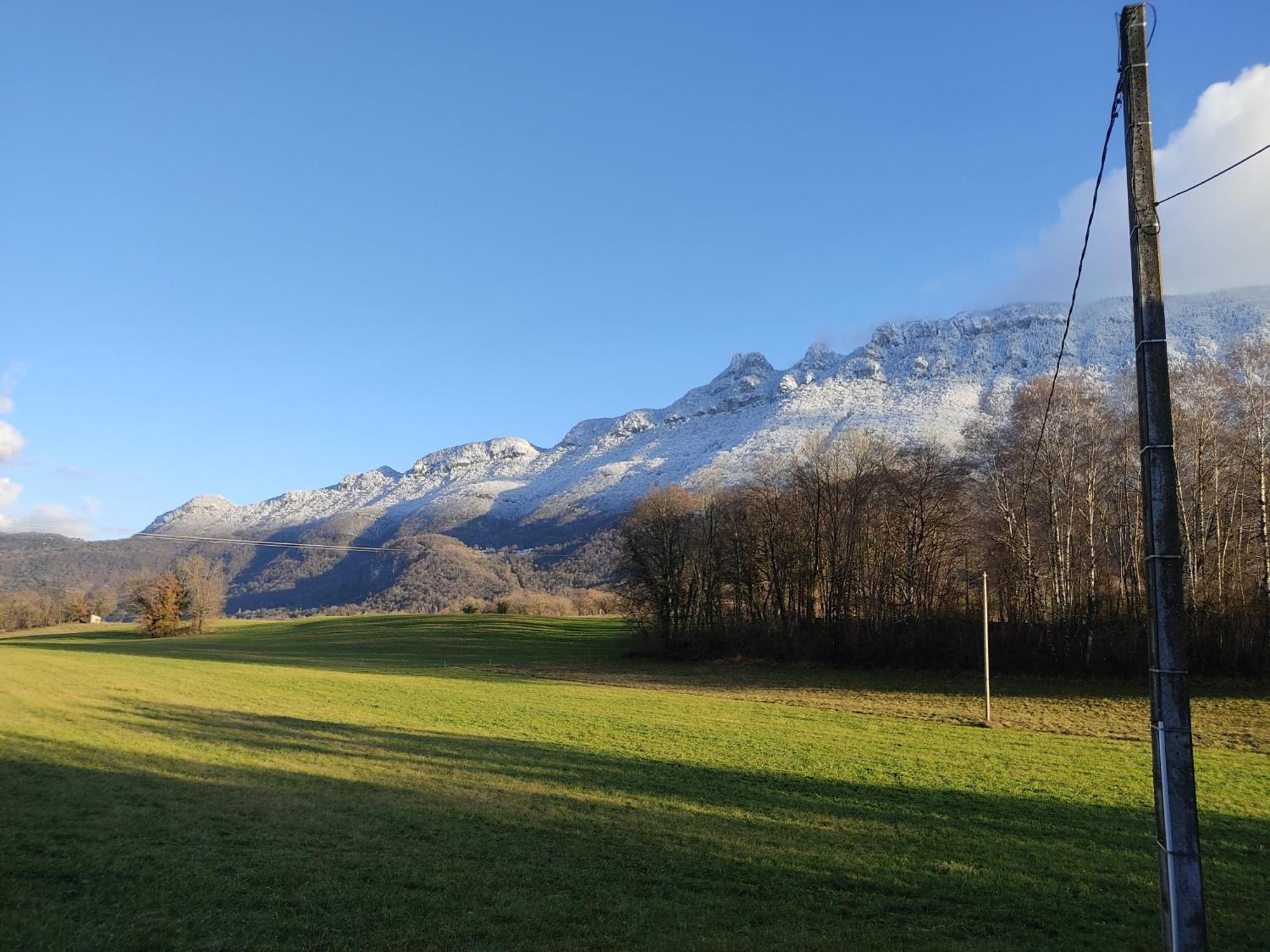 La Chambre Nature Chez Les Garcons Saint-Paul-sur-Yenne Exterior foto